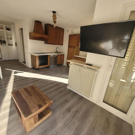 ואלאוריס Rooms For Vacation מראה חיצוני תמונה