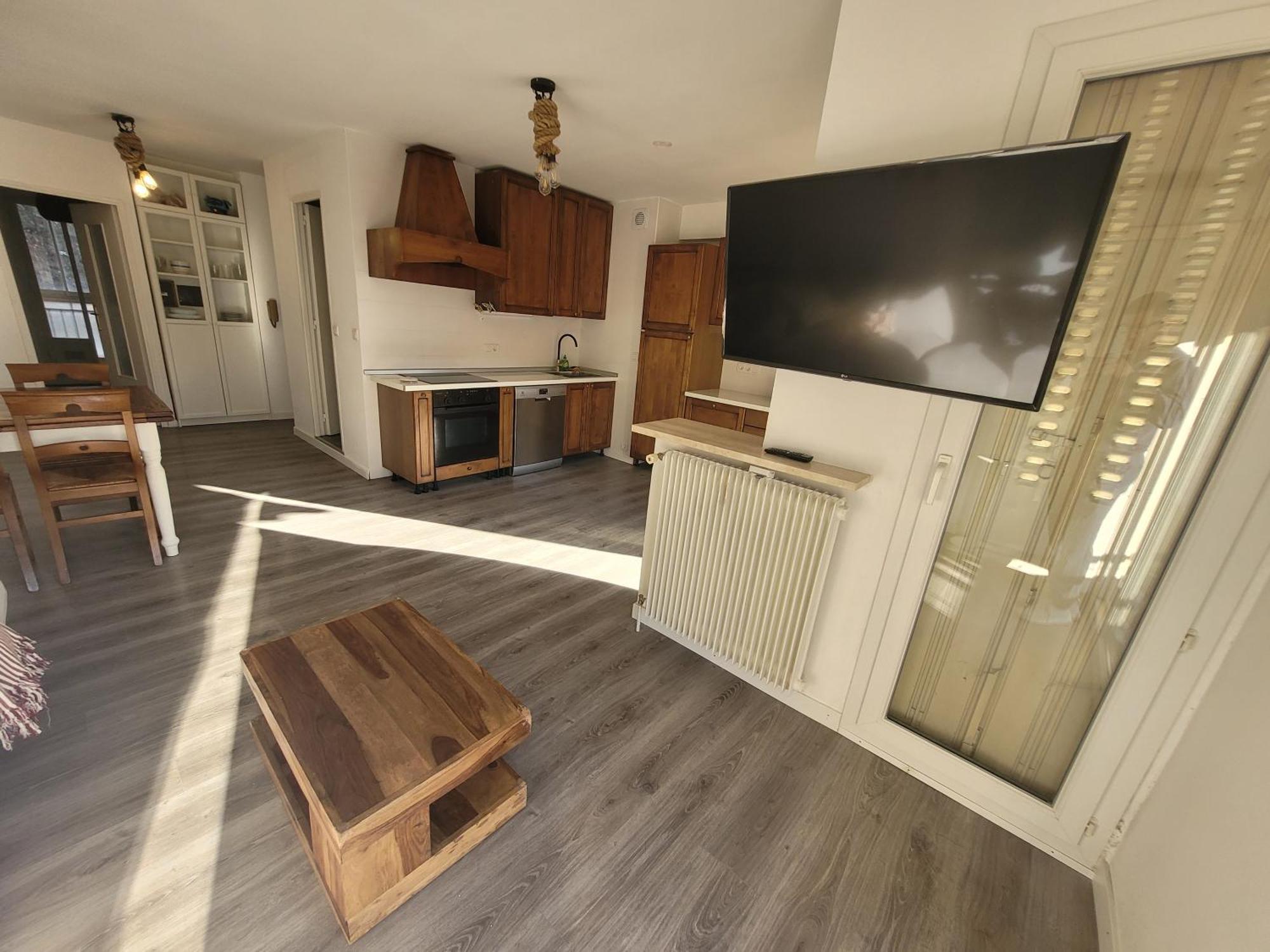 ואלאוריס Rooms For Vacation מראה חיצוני תמונה
