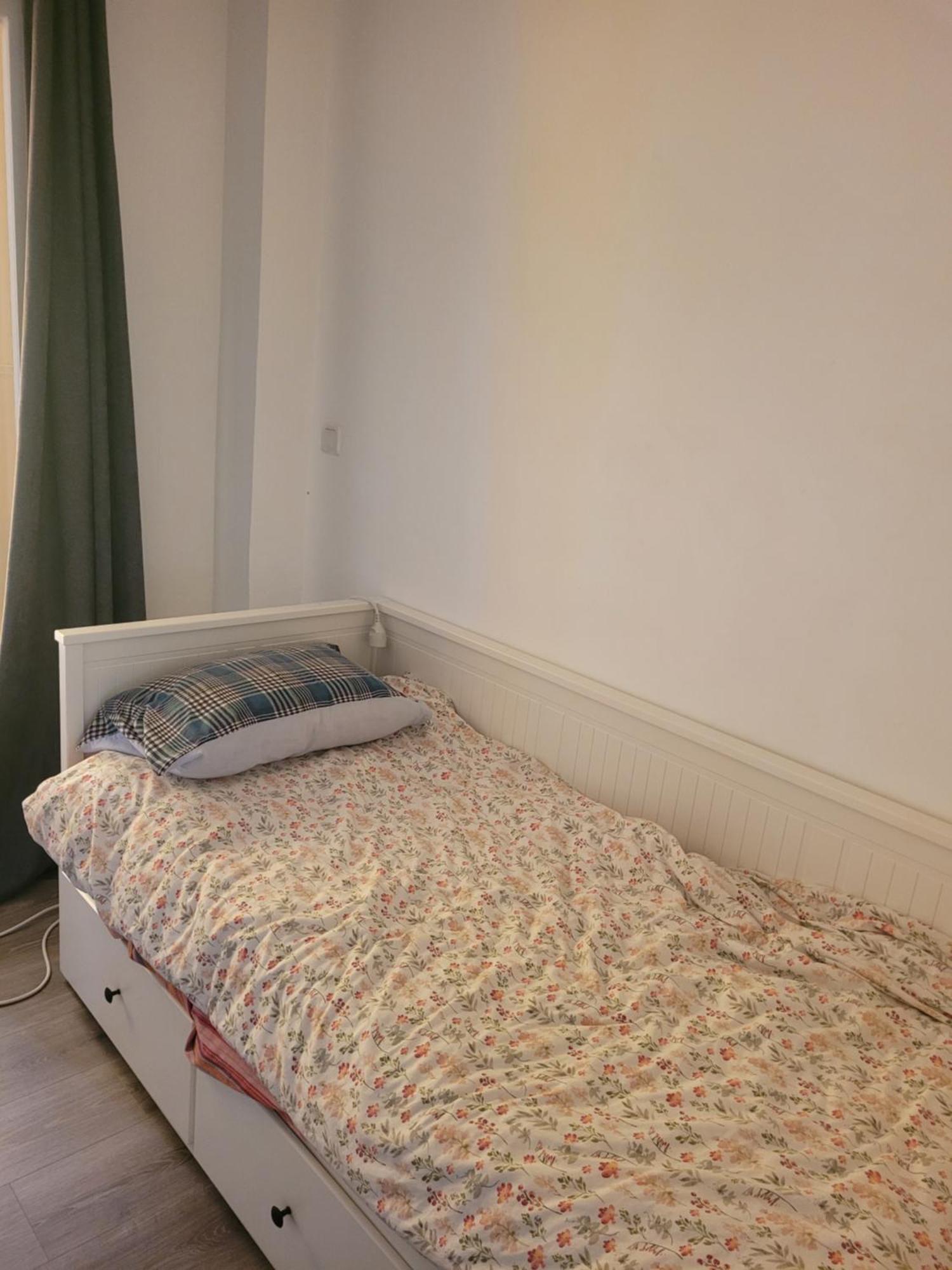 ואלאוריס Rooms For Vacation מראה חיצוני תמונה